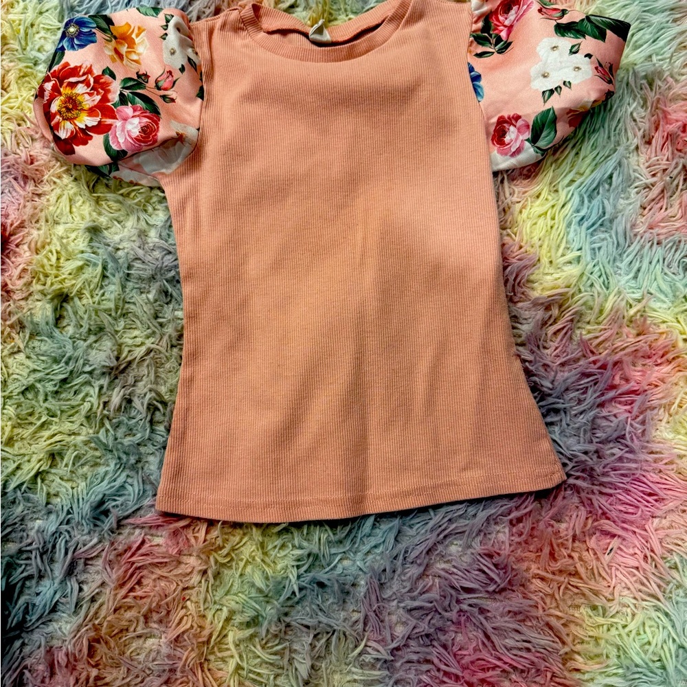 Top shirt sleeve